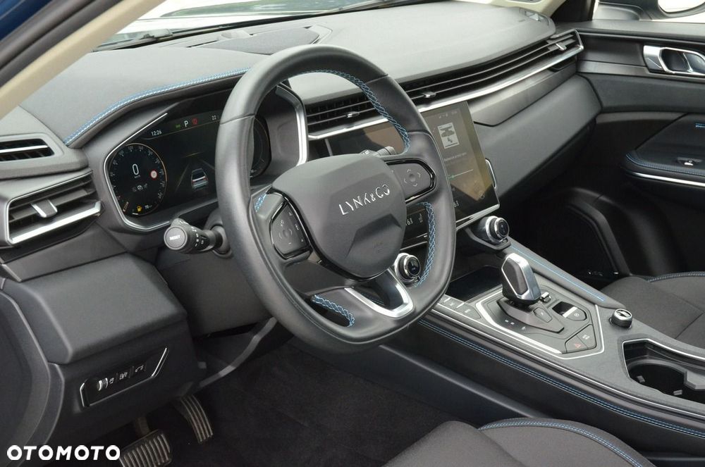 Lynk & Co 01 - 18