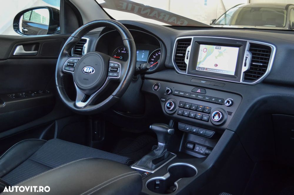 Kia Sportage 1.7 CRDI 2WD ISG Aut. Spirit - 4