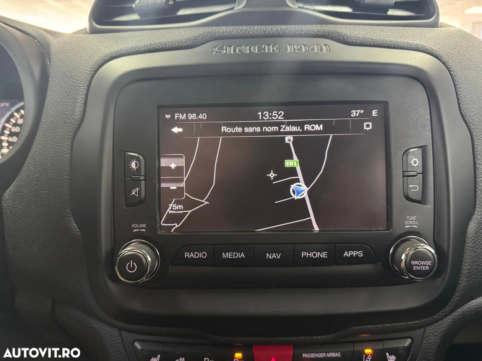Jeep Renegade 2.0 M-Jet 4x4 Limited - 29