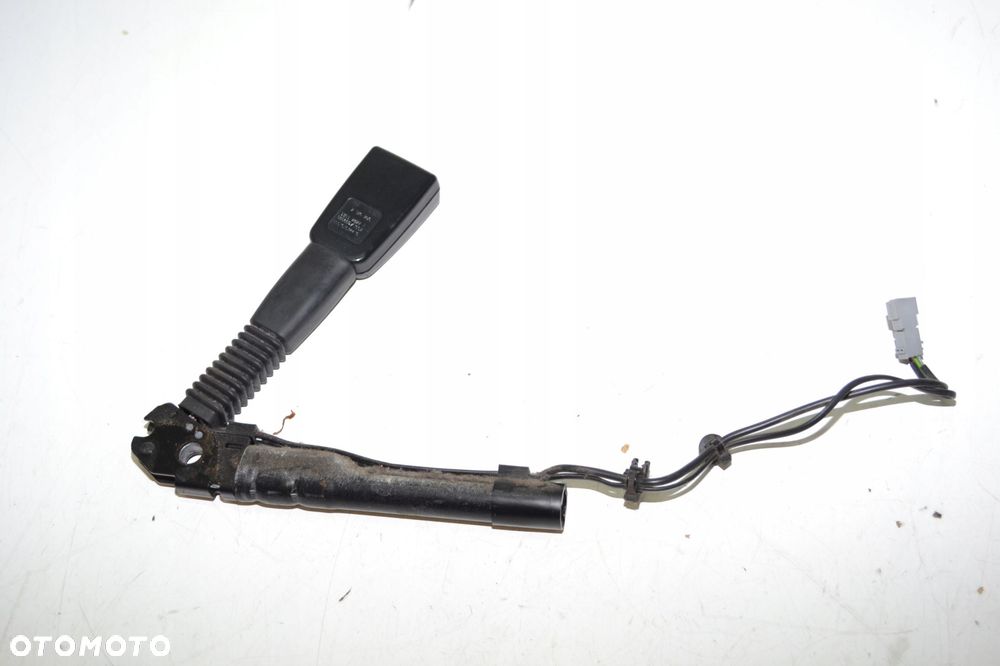 BMW E90 E91 NAPINACZ PASA PRAWY PRZÓD 7126296 - 6