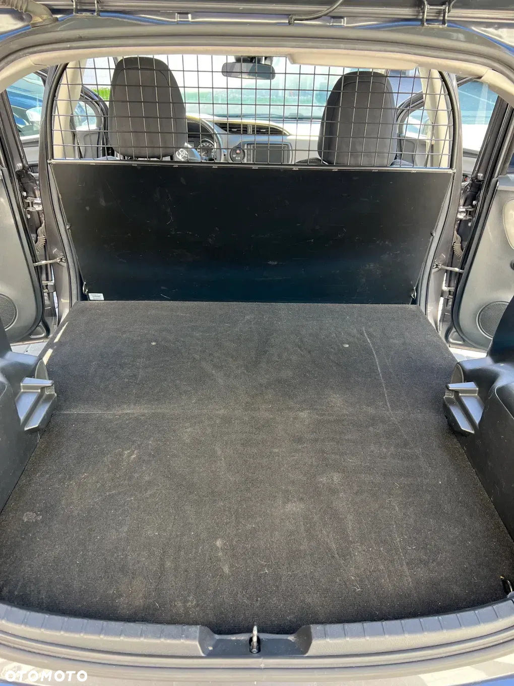 Toyota Yaris 1.5 Premium - 10