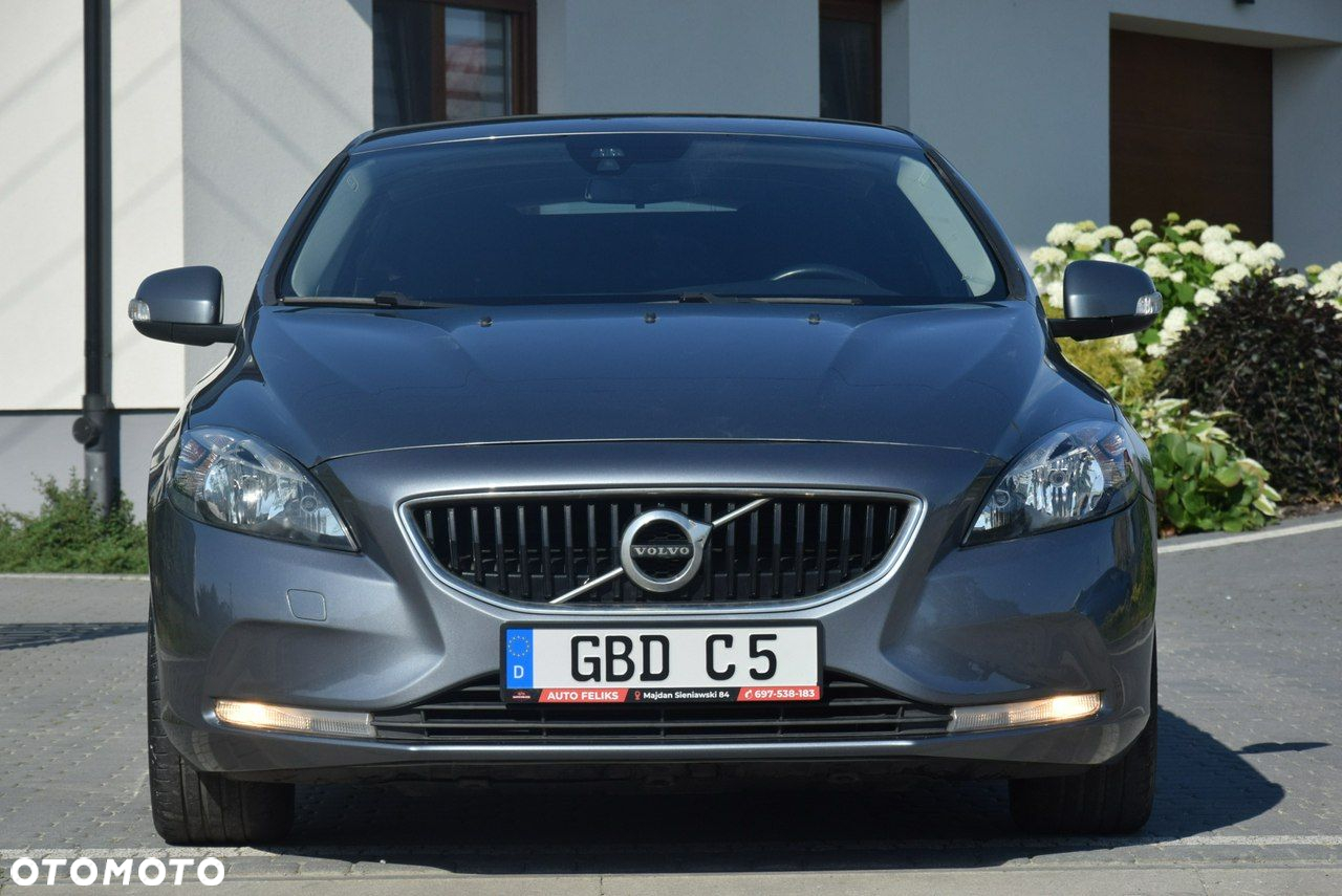 Volvo V40 D2 Drive-E Kinetic - 2
