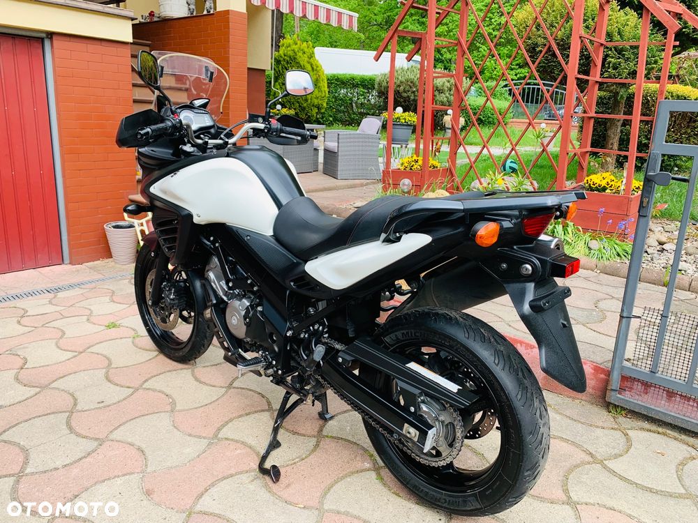 Suzuki DL - 6