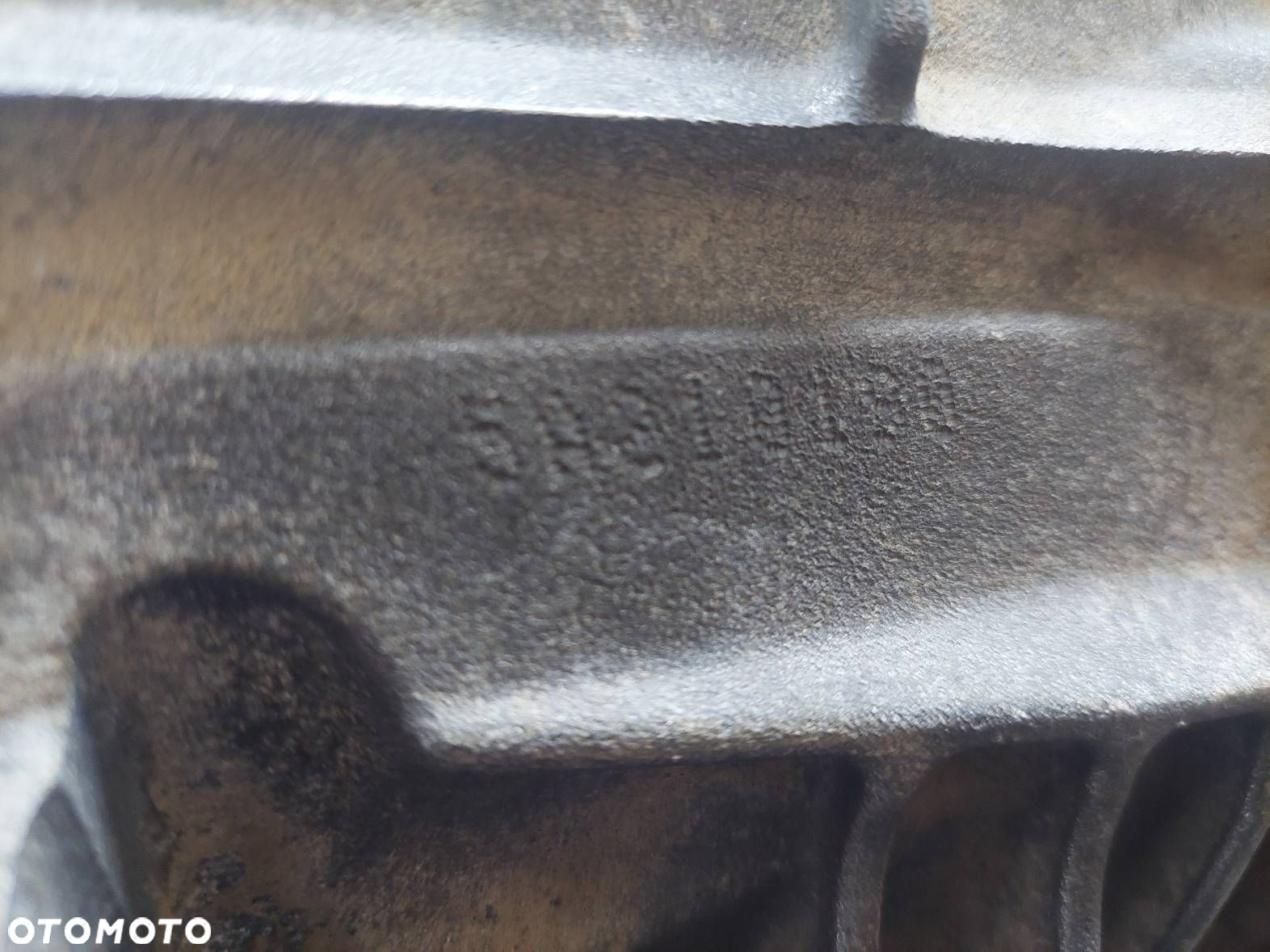 SKRZYNIA BIEGÓW AUTOMATYCZNA FORD TAURUS IV 3.0 V6 - 8