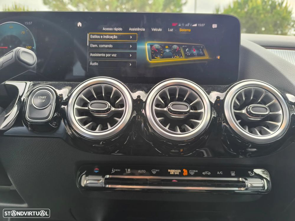 Mercedes-Benz EQA 250 - 28