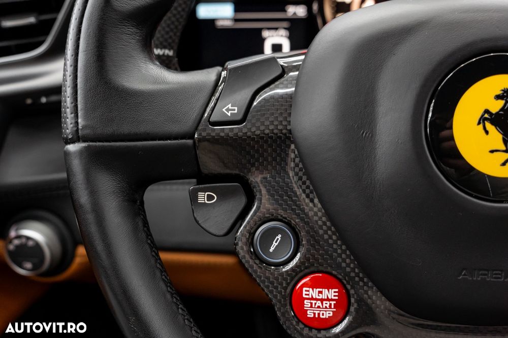 Ferrari 488 GTB - 33