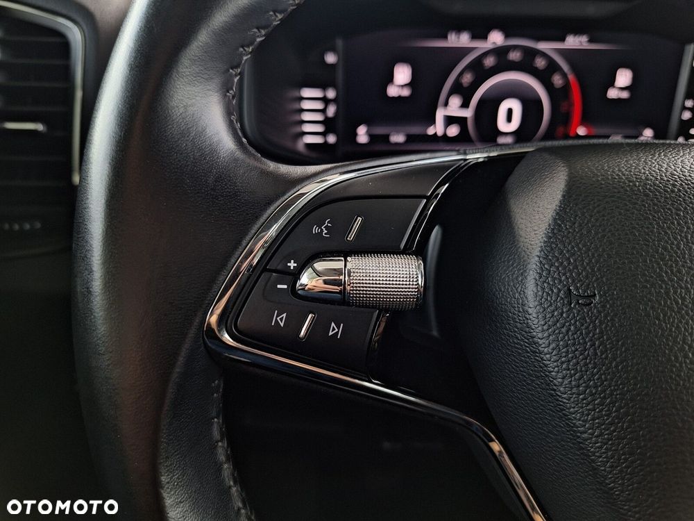 Skoda Karoq 1.5 TSI ACT 4x2 Ambition - 33