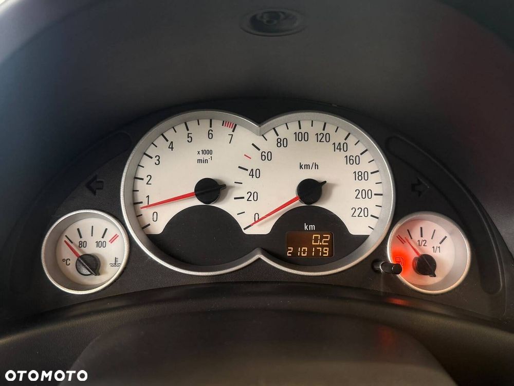 Opel Corsa - 30