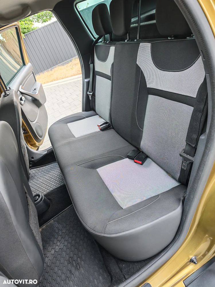Dacia Duster 1.5 dCi 4x2 Prestige - 19