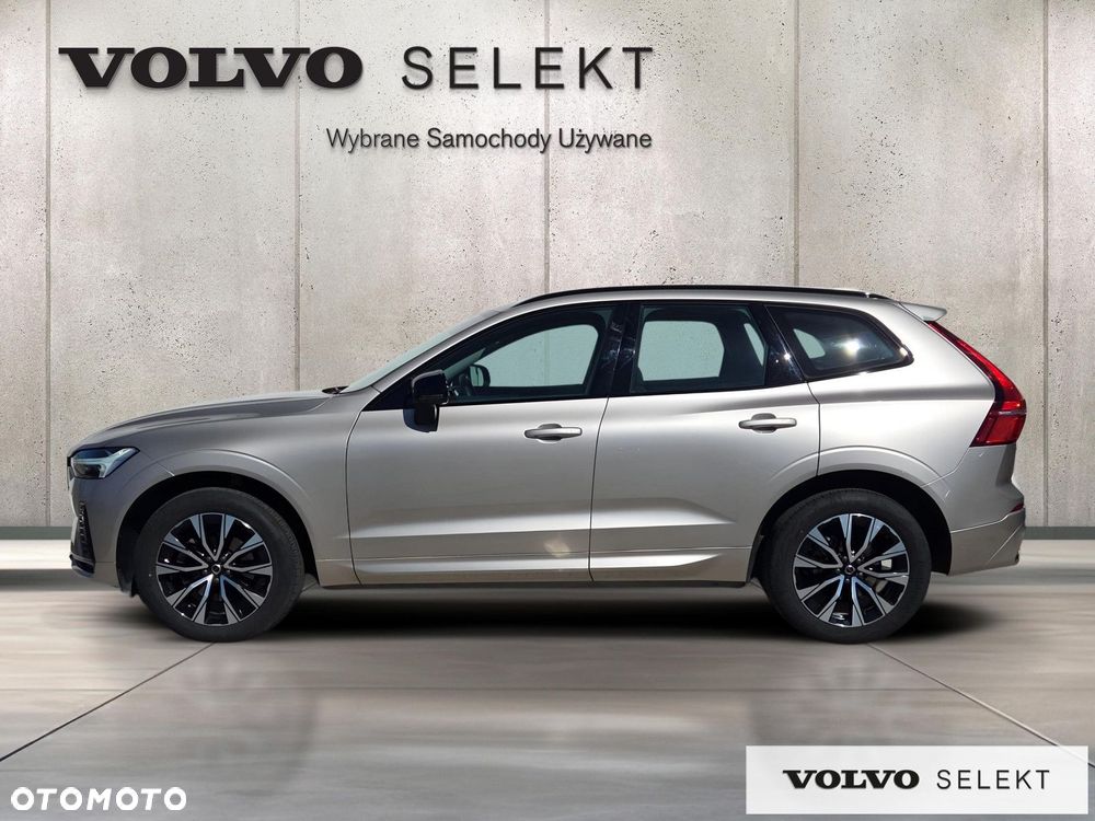 Volvo XC 60 B5 B AWD Plus Dark - 3