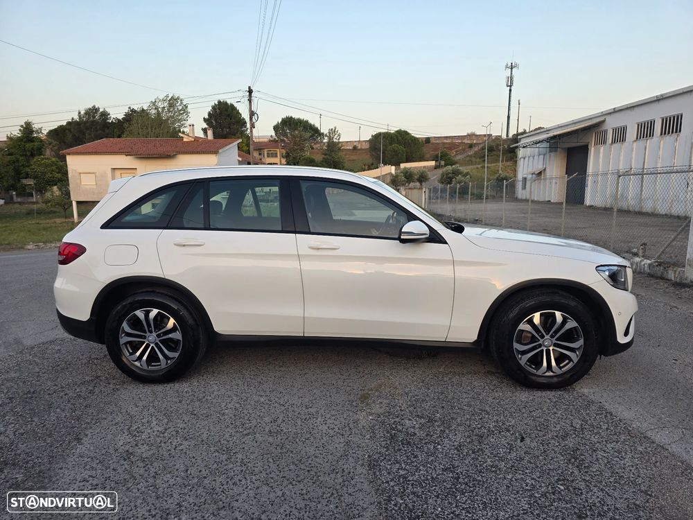 Mercedes-Benz GLC 250 d 4Matic 9G-TRONIC Exclusive - 11