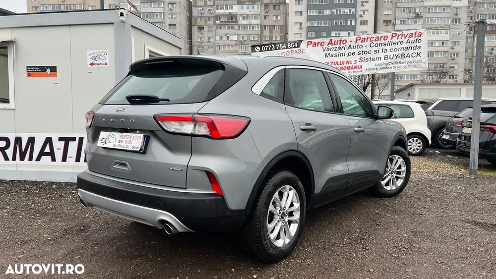 Ford Kuga - 27