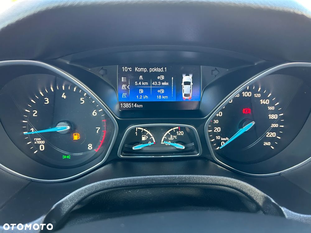 Ford Focus Turnier 1.0 EcoBoost Start-Stopp-System COOL&CONNECT - 32