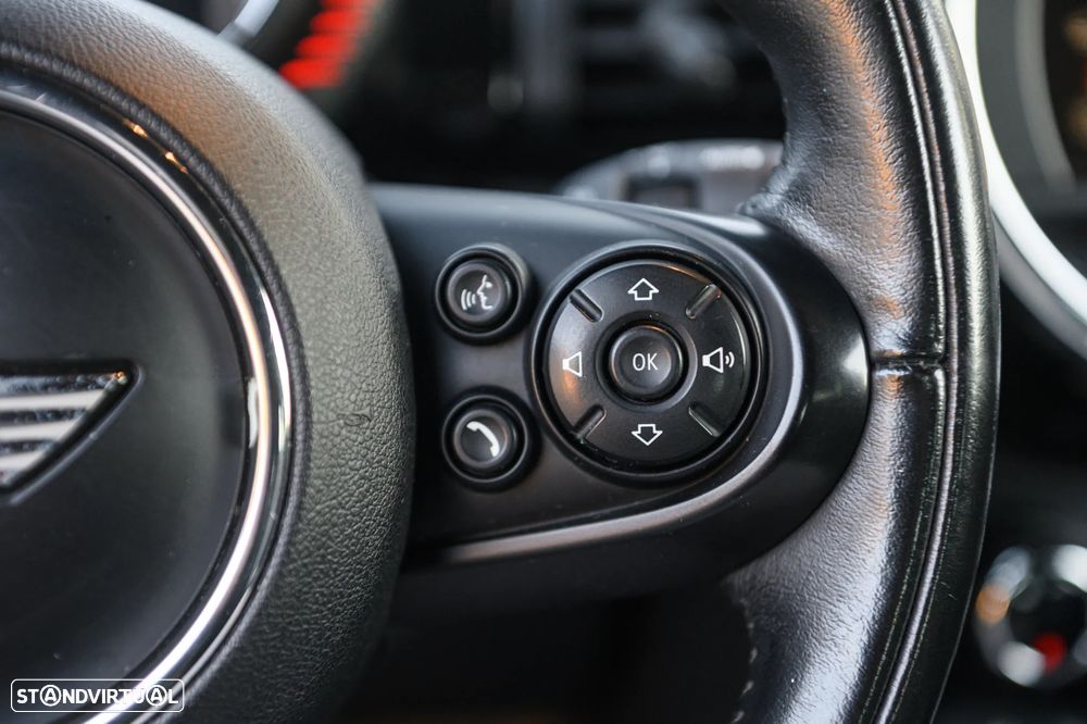 MINI 3 Portas Cooper D - 24