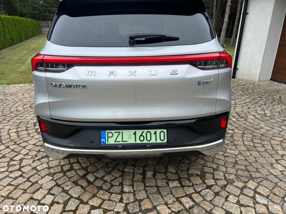 Maxus Euniq 6 - 22