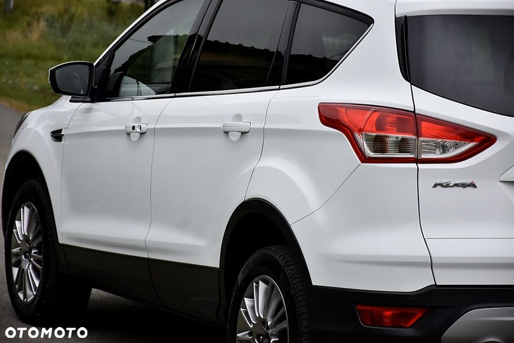 Ford Kuga 2.0 TDCi 4x4 Titanium - 12