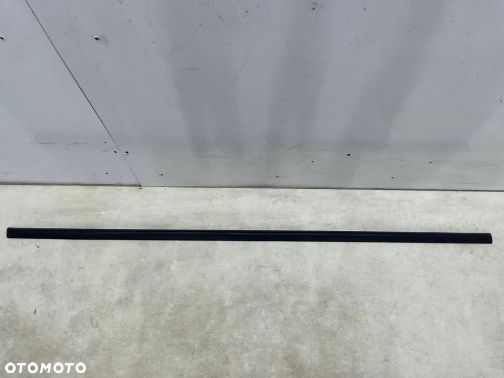 Nakładka progu VW Golf 5 V Touran I 03-09r. PRAWA listwa progowa zewnętrzna próg 1t0854932b - 2