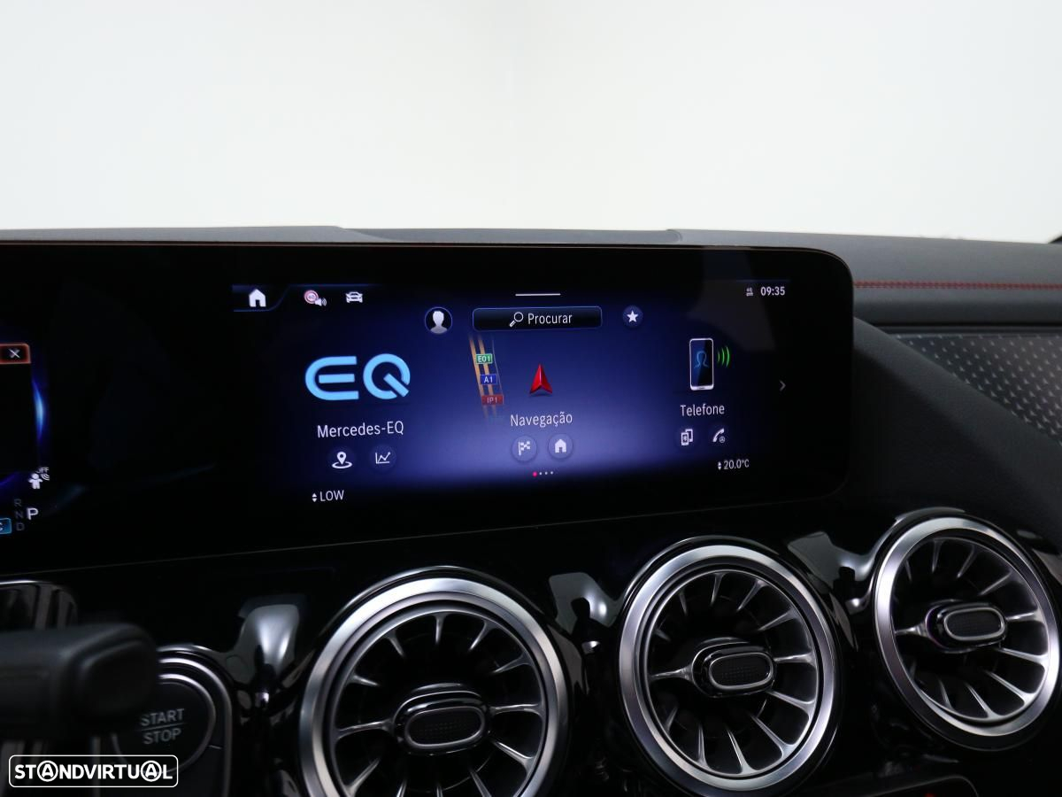Mercedes-Benz EQA 300 4Matic AMG Line - 26