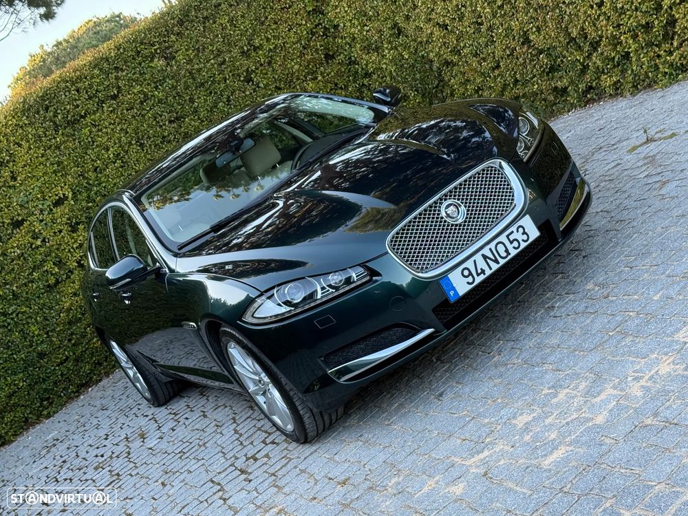 Jaguar XF 2.2 D Luxury 139g - 40
