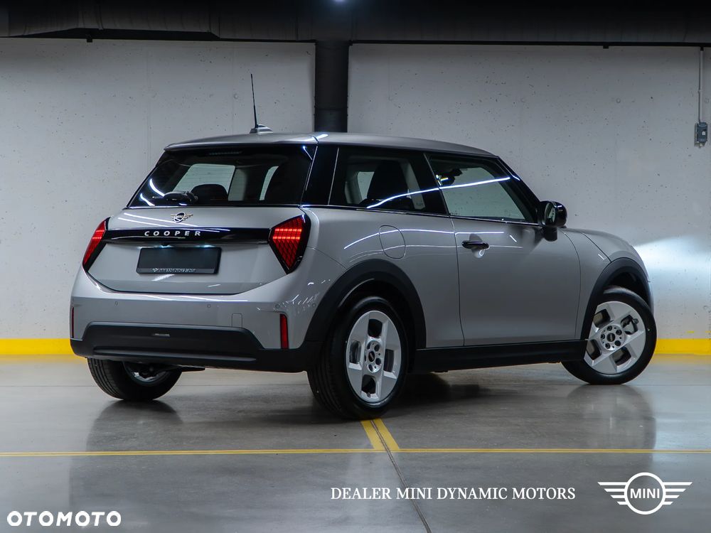 MINI Cooper C Essential Trim - 5