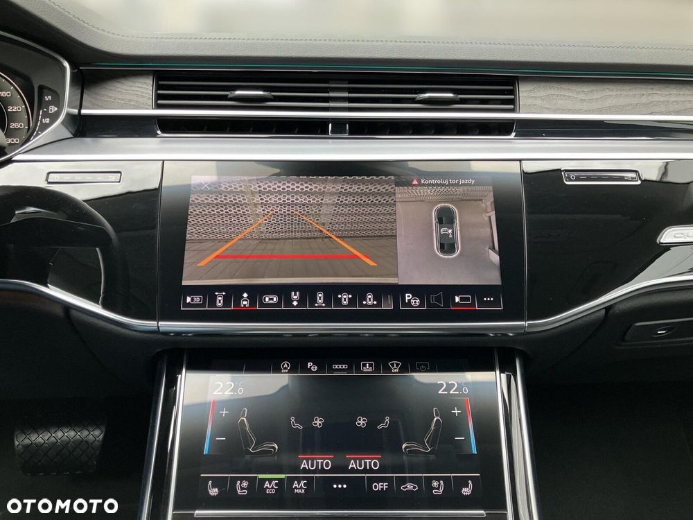 Audi A8 - 26