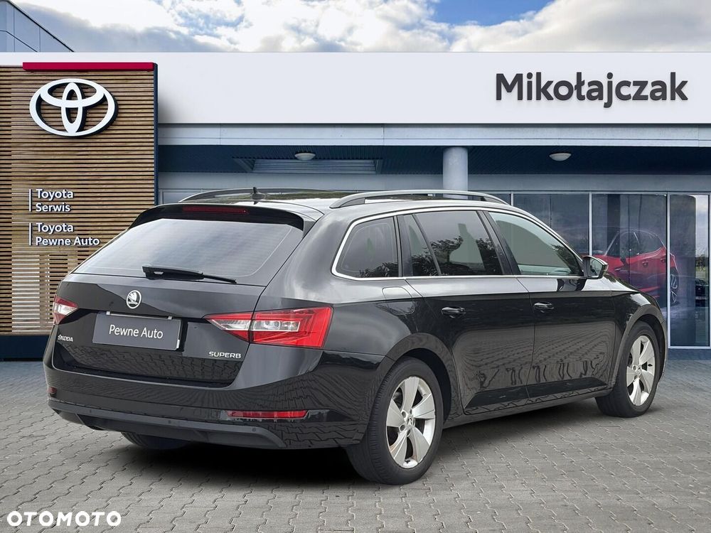 Skoda Superb 2.0 TDI Style DSG - 3