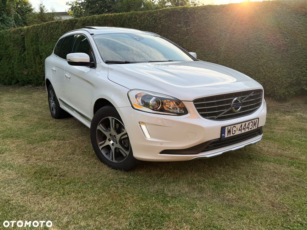 Volvo XC 60 D5 AWD Summum - 2