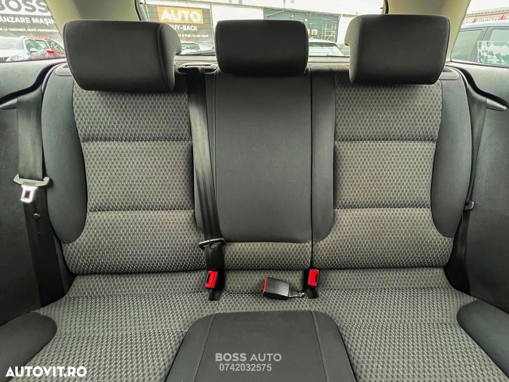 Audi A3 2.0 TDI Sportback DPF quattro S line Sportpaket - 9