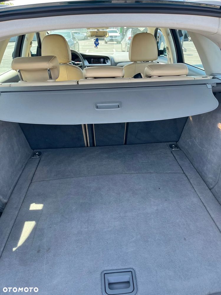 Audi A4 Avant 2.0 TDI Limited Edition - 15