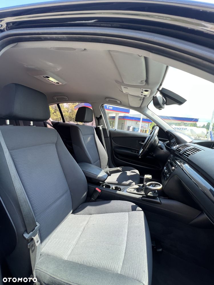 BMW Seria 1 116d - 15