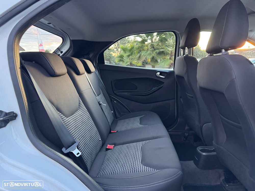 Ford KA+ 1.19 Ti-VCT Black & White Edition - 26