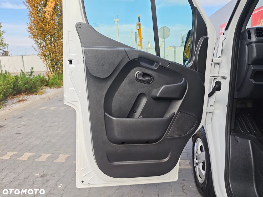 Renault Master - 17