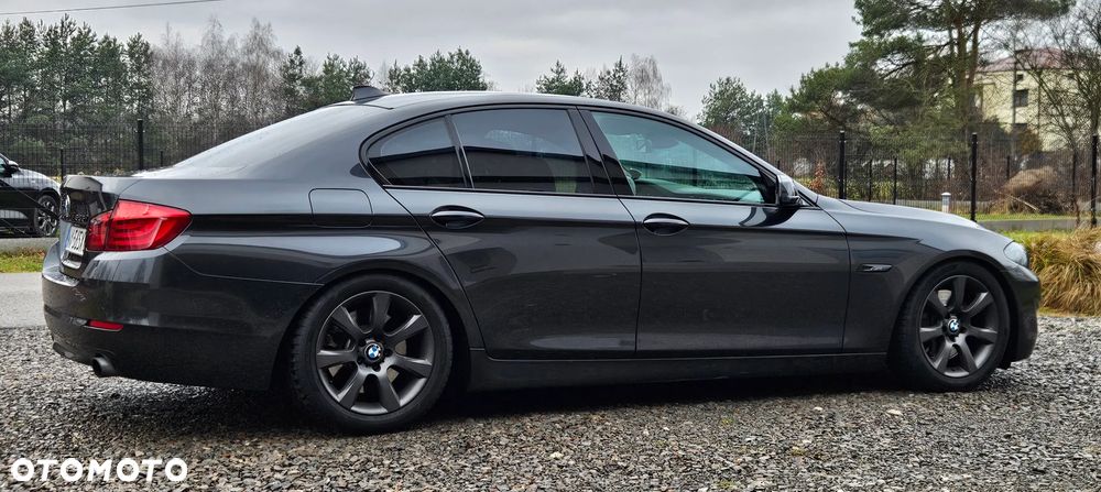 BMW Seria 5 535i - 1