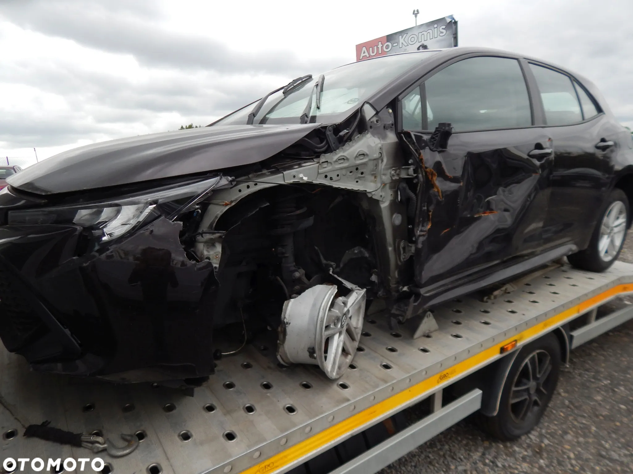 Toyota Corolla 1.8 Hybrid Comfort - 4