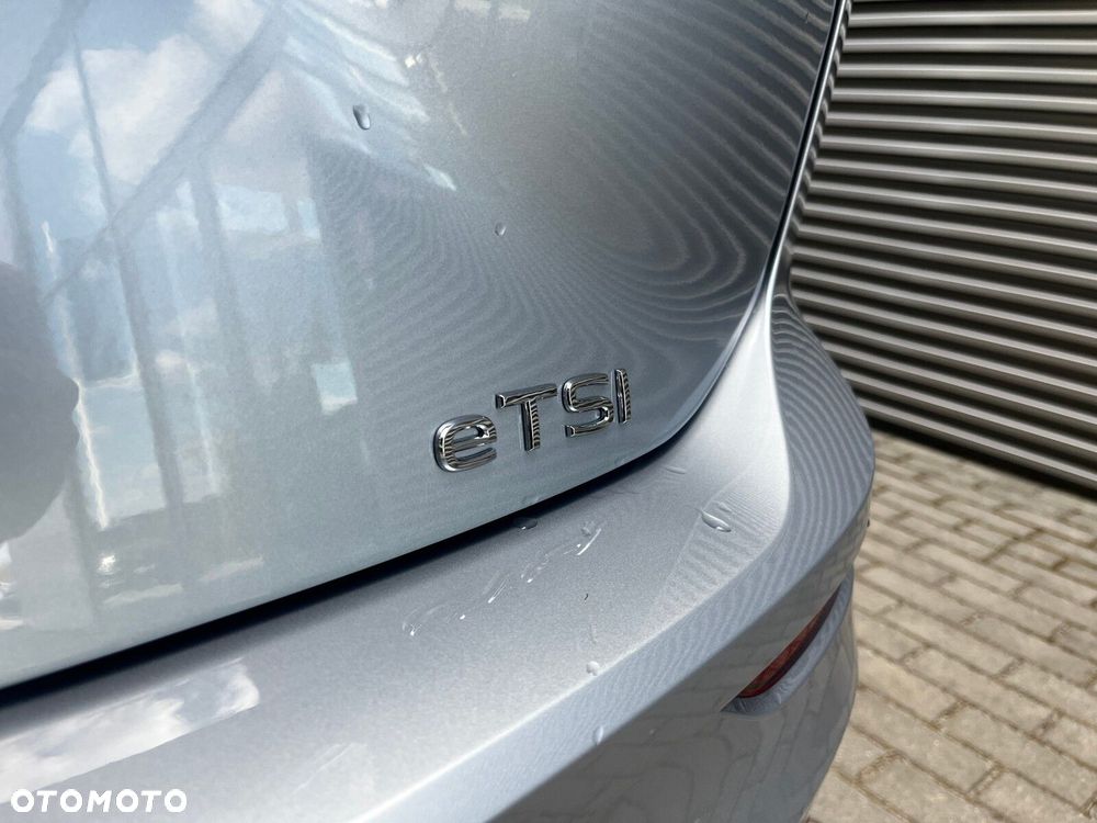Volkswagen Golf - 9