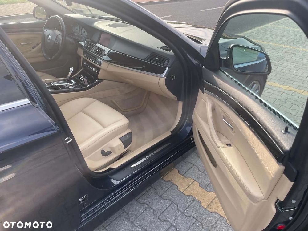 BMW Seria 5 520d - 3