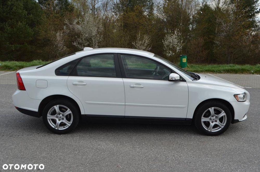 Volvo S40 1.6 Sport - 9