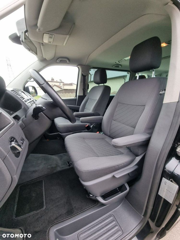 Volkswagen Multivan - 9