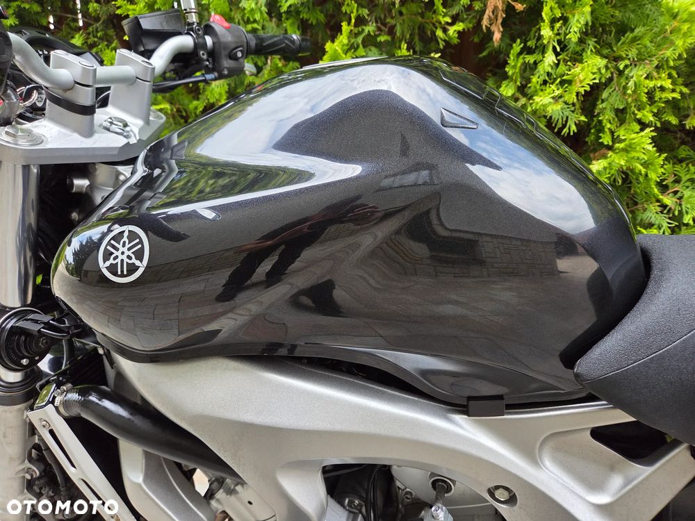 Yamaha FZ6 - 17