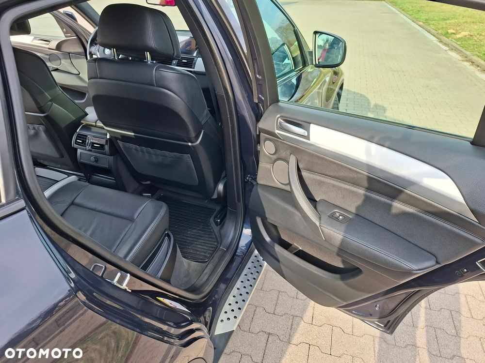 BMW X6 - 15