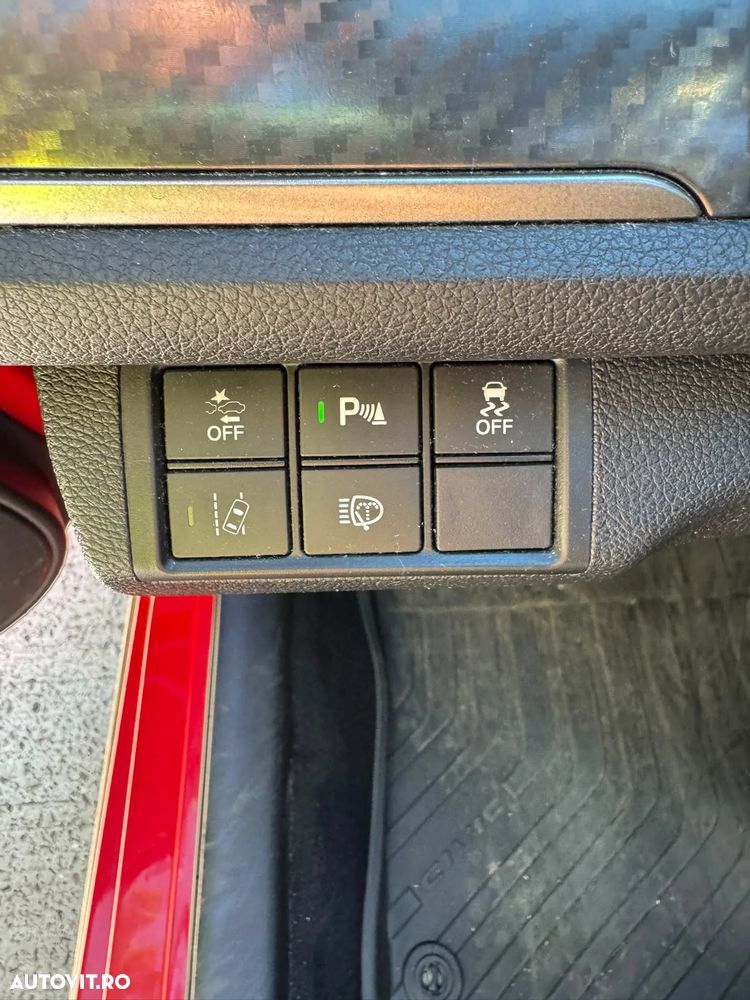 Honda Civic 1.5 VTEC Turbo CVT Sport Plus - 15