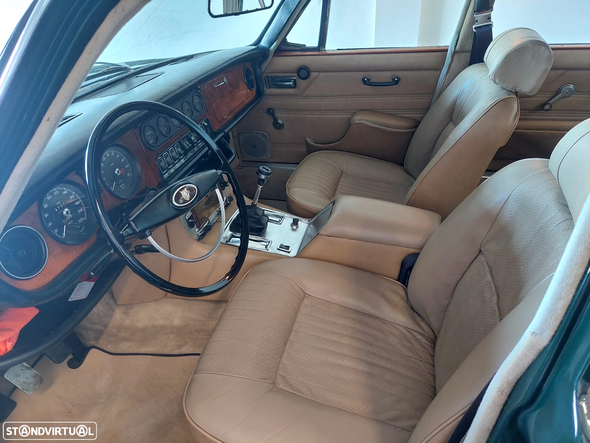 Jaguar XJ - 5