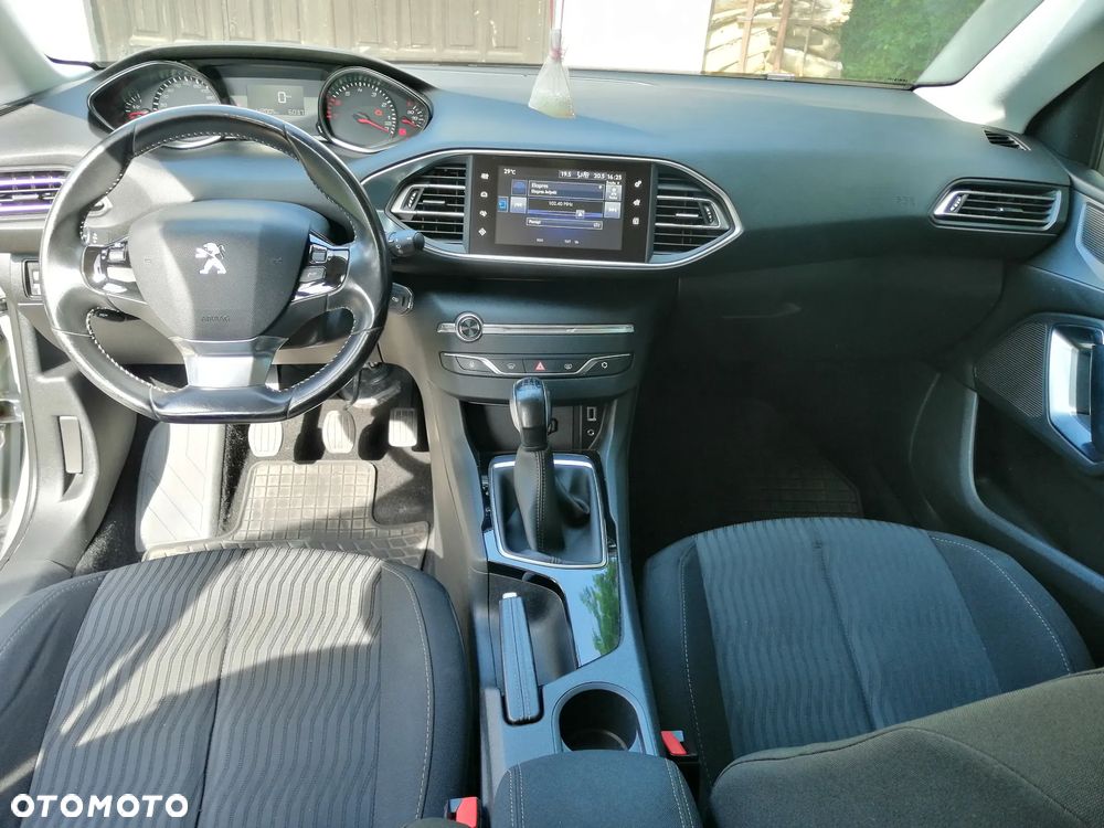 Peugeot 308 1.2 PureTech Access S&S - 19