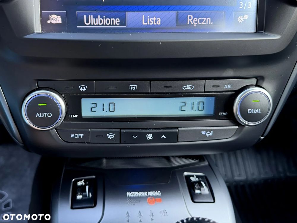Toyota Avensis 1.8 Prestige MS - 13