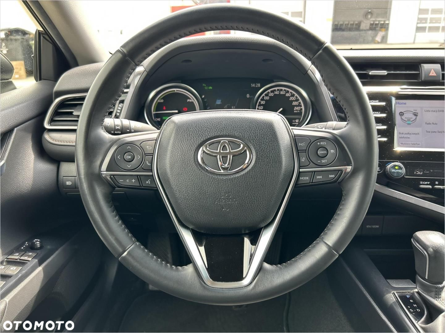 Toyota Camry 2.5 Hybrid Comfort CVT - 20