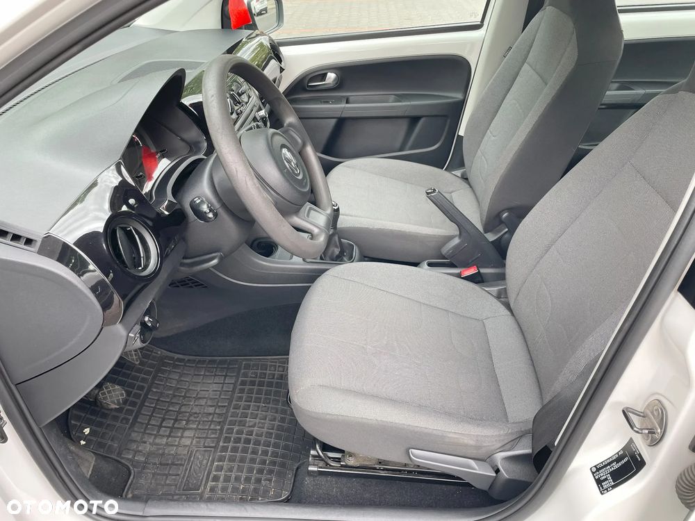 Volkswagen up! - 11