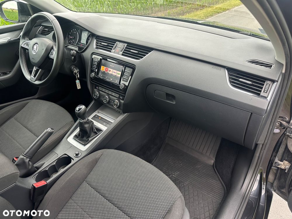 Skoda Octavia 1.6 TDI Ambition - 36