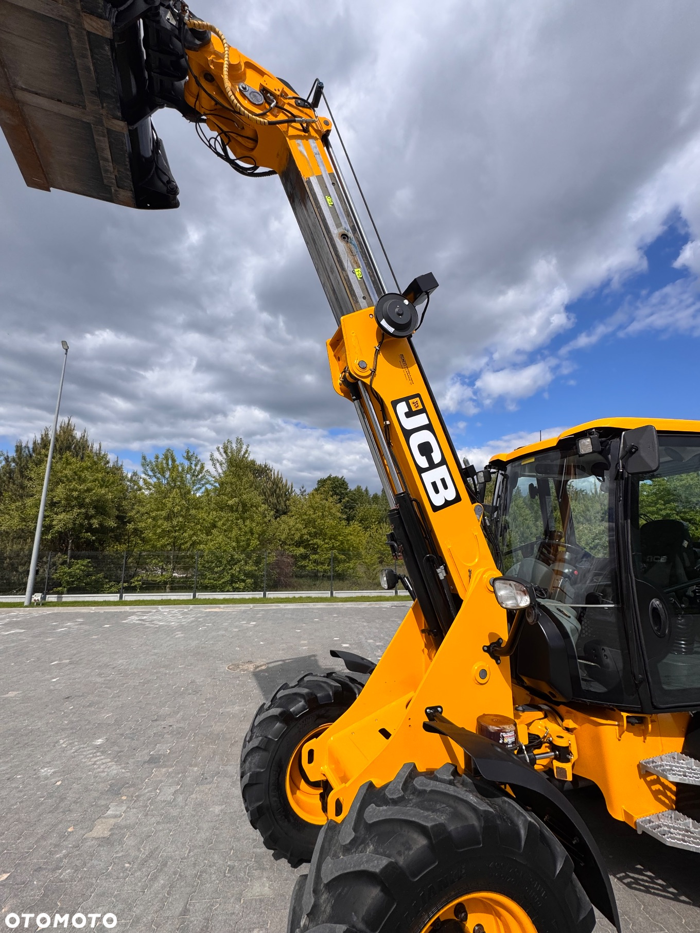 JCB TM 220 |przegubowo-teleskopowa | 2019r| 2 łyżki | krokodyl | szybka jazda 40km | - 6