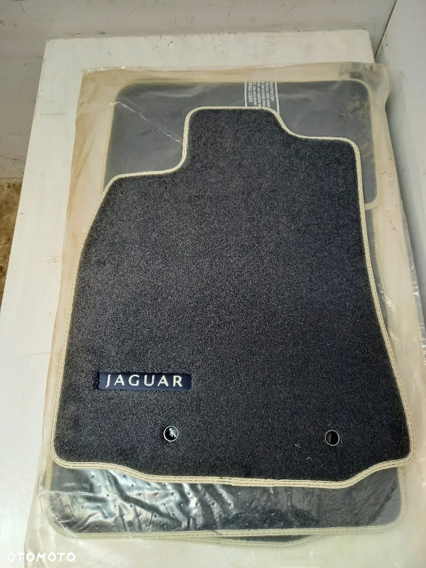 Jaguar XJ X351 351 AW93 BW93 SWB dywanik wykladziny dywaniki NOWE OEM