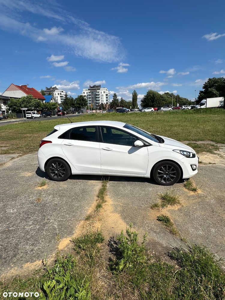 Hyundai i30 1.4 CRDi Comfort - 6